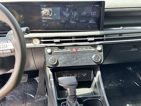 Used 2025 Hyundai Tucson SEL FWD image 30
