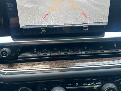 Used 2024 Chevrolet Silverado 1500 RST w/ Protection Package AWD/4WD image 19