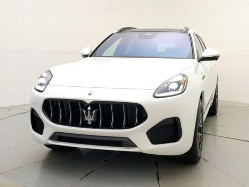 Used 2024 Maserati Grecale GT image 8