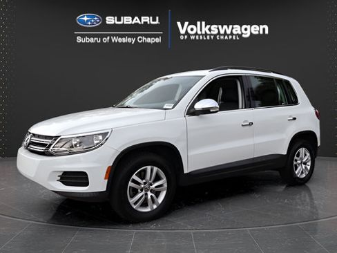 Used 2016 Volkswagen Tiguan S FWD image 4