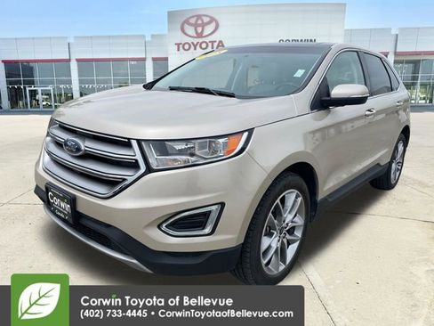 Used 2018 Ford Edge Titanium w/ Equipment Group 301A AWD/4WD image 7