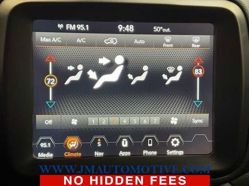 Used 2022 Jeep Renegade Altitude image 23