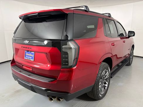 Used 2025 Chevrolet Tahoe Z71 w/ Comfort Package image 10