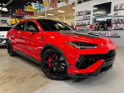 Used 2024 Lamborghini Urus Performante