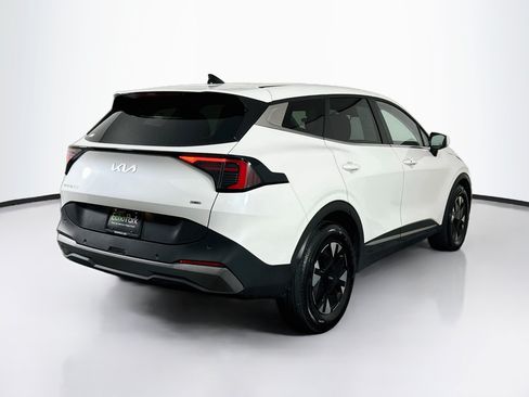 Used 2026 Kia Sportage LX FWD image 9