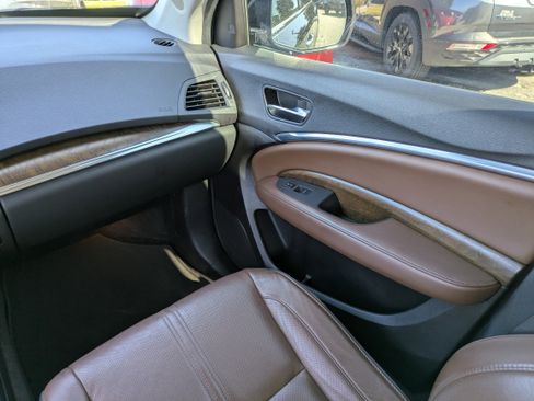 Used 2017 Acura MDX FWD w/ Advance Package image 19