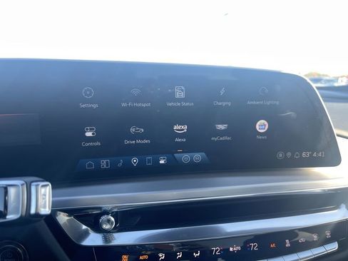 Certified 2024 Cadillac Lyriq Sport w/ LPO, Floor Liner Package image 25