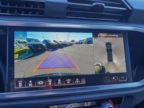 Certified 2025 Audi Q3 2.0T Premium Plus w/ Premium Plus Package image 15