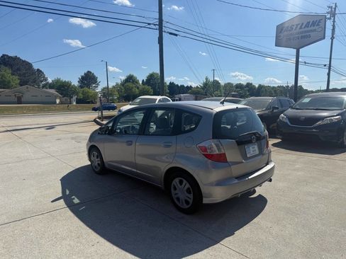 Used 2010 Honda Fit image 5