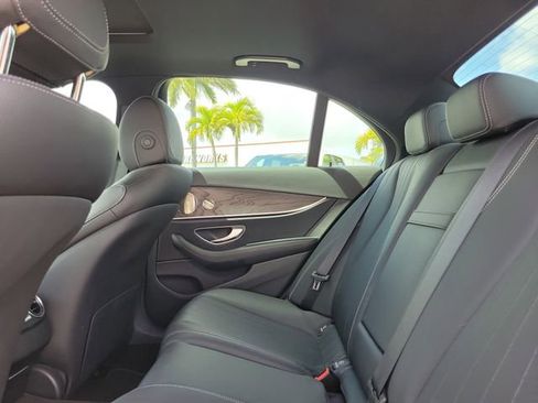 Used 2022 Mercedes-Benz E 350 Sedan w/ AMG Line Exterior image 9
