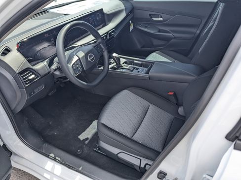 New 2026 Nissan Sentra SV FWD image 9