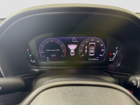 Certified 2025 Honda Accord LX image 34