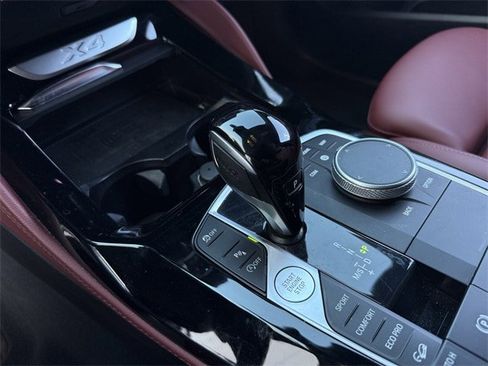 Used 2023 BMW X4 xDrive30i w/ M Sport Package image 21