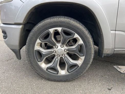 Used 2019 RAM 1500 Limited w/ Advanced Safety Group image 10