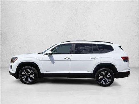 Used 2024 Volkswagen Atlas SE FWD image 9