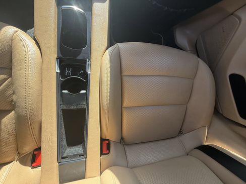 Used 2013 Porsche Panamera image 17