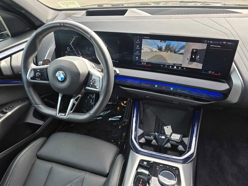 Used 2025 BMW X3 xDrive30i image 10