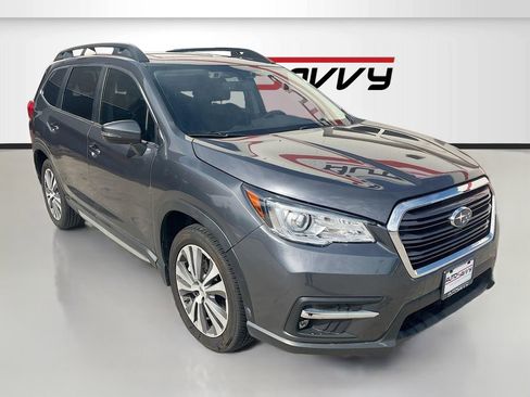 Used 2022 Subaru Ascent Limited w/ Technology Package image 1