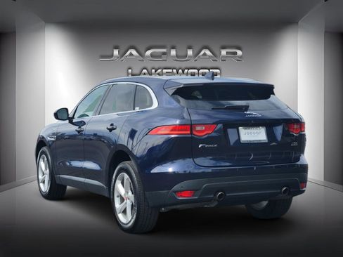 Used 2019 Jaguar F-PACE Premium image 3