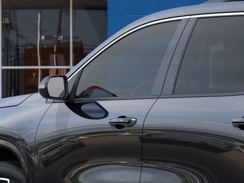 New 2026 Chevrolet Traverse High Country FWD image 12