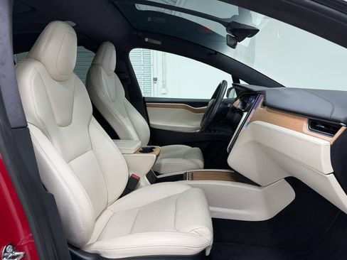 Used 2020 Tesla Model X AWD/4WD image 12