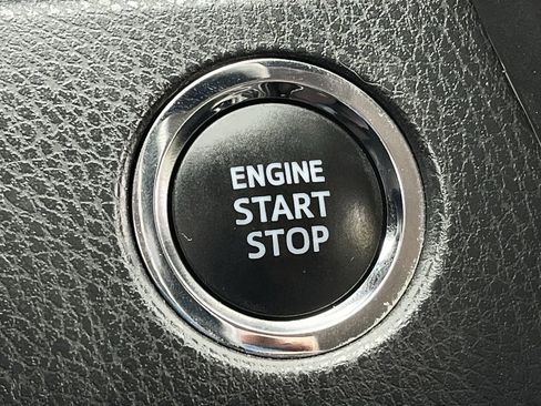 Used 2023 Toyota Camry XSE FWD image 19
