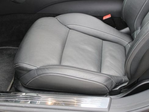 Used 2020 Mercedes-Benz SL 550 image 12