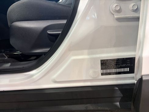 Used 2025 Toyota RAV4 LE image 28