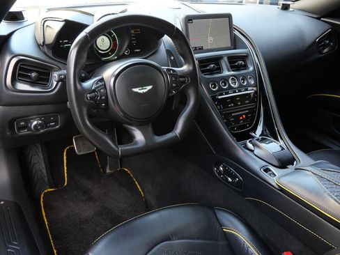 Used 2023 Aston Martin DBS Coupe RWD image 3