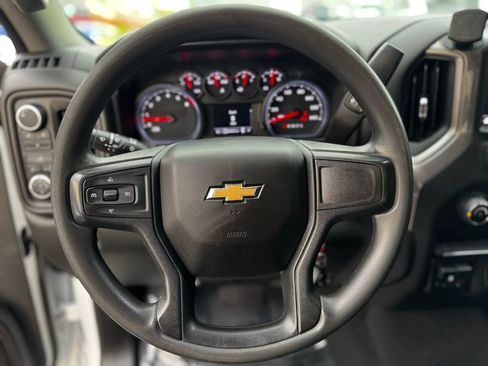 Used 2023 Chevrolet Silverado 2500 Custom w/ Custom Value Package image 21