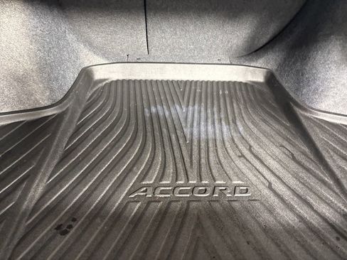 Used 2022 Honda Accord Sport image 21