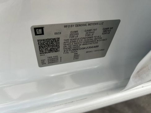 Used 2019 GMC Sierra 1500 SLE w/ SLE Value Package image 45