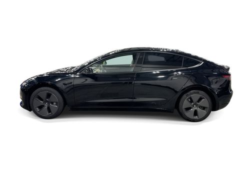 Certified 2023 Tesla Model 3 Standard Range RWD image 3
