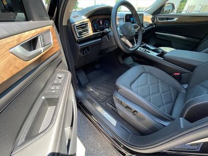 Certified 2026 Volkswagen Atlas SE w/ Panoramic Sunroof Package