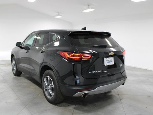 Used 2025 Chevrolet Blazer LT image 7