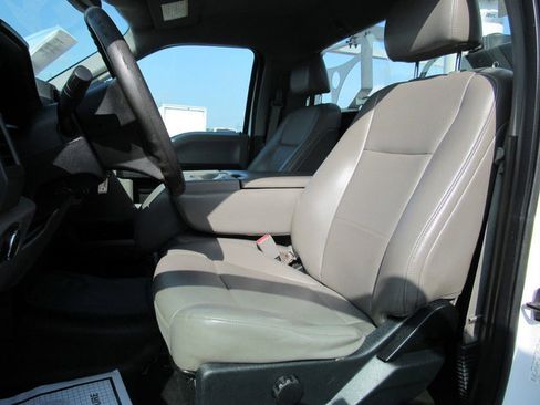 Used 2017 Ford F350 XL w/ Power Equipment Group RWD image 32