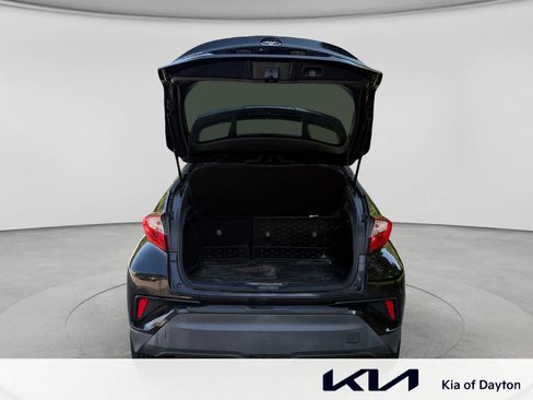 Used 2019 Toyota C-HR LE FWD image 23