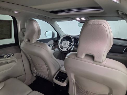 Used 2023 Volvo XC90 B6 Plus w/ Protection Package Premier AWD/4WD image 30