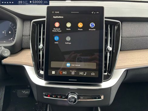 New 2026 Volvo XC90 B6 Plus w/ Protection Package Premier image 12