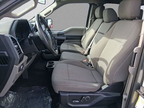 Used 2018 Ford F150 XLT w/ Equipment Group 302A Luxury image 9