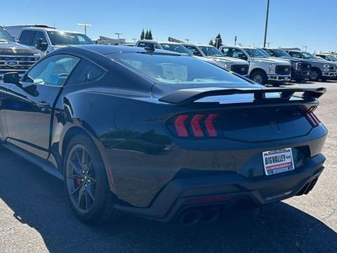 New 2026 Ford Mustang Dark Horse image 5