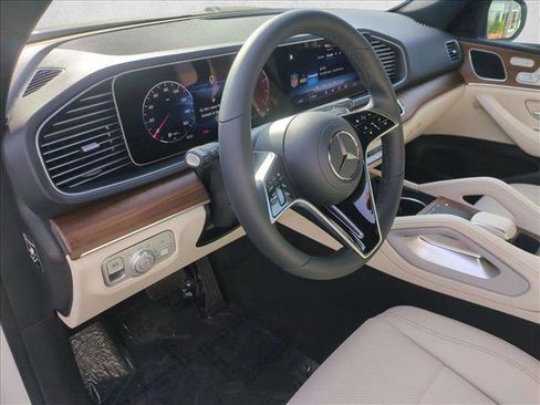 New 2026 Mercedes-Benz GLE 350 4MATIC image 3