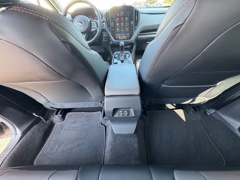 Certified 2025 Subaru Crosstrek 2.5i Limited w/ Popular Package #3A AWD/4WD image 31