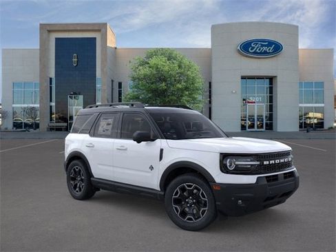 New 2025 Ford Bronco Sport Outer Banks w/ Outer Banks Tech Package+ image 7