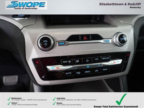 Certified 2023 Ford Explorer XLT w/ Equipment Group 202A AWD/4WD image 18
