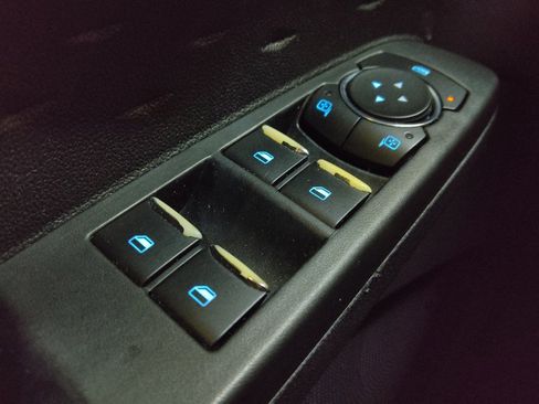Used 2020 Ford Escape SE AWD/4WD image 27