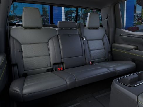 New 2026 Chevrolet Silverado 1500 ZR2 image 17