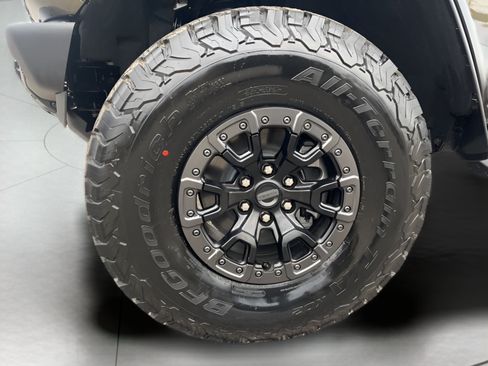Used 2024 Ford Bronco Raptor AWD/4WD image 25