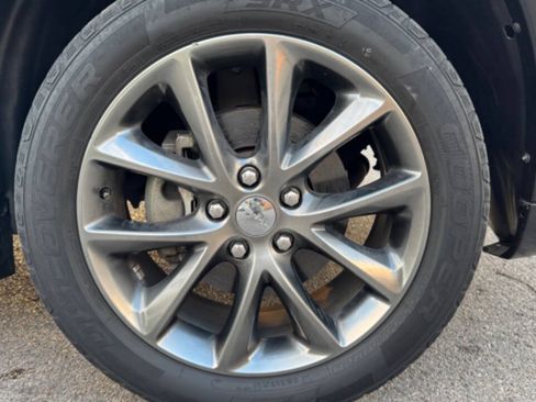 Used 2018 Dodge Durango GT AWD/4WD image 36