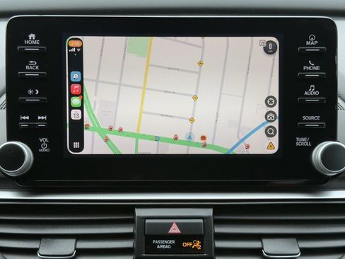 Used 2018 Honda Accord Touring image 46